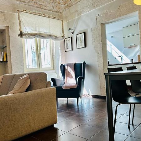 A Casa Di Laura Lägenhet Martina Franca Exteriör bild